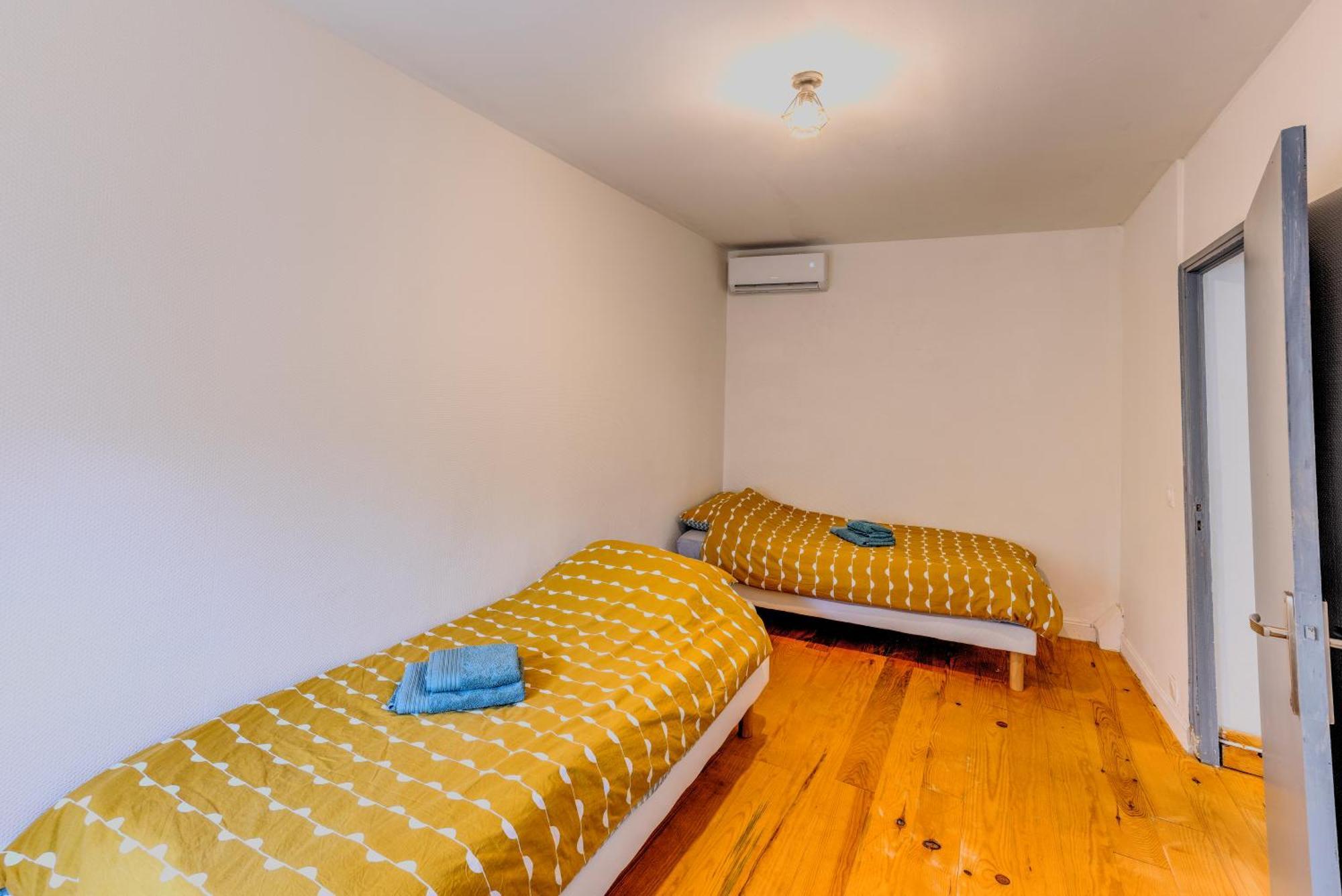 3 Pieces, Climatise, Calme, 100M Du Centre, Parking, "Lyriade" Sarlat Exterior foto